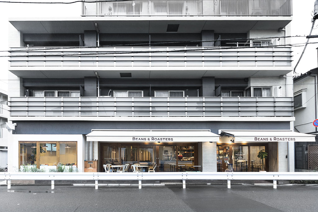 LATTE BEANS & ROASTERS 自由が丘本店